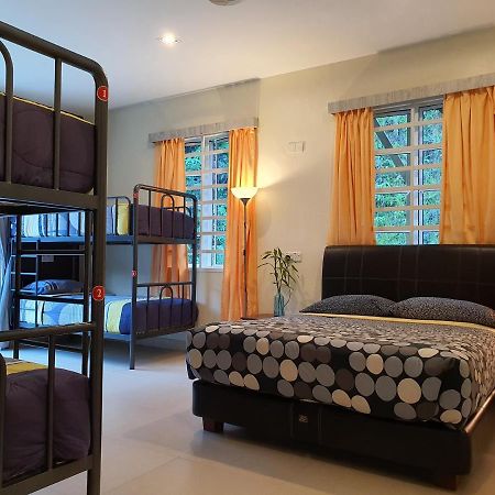 Fathers Guesthouse Bungalow Cameron Highlands Buitenkant foto