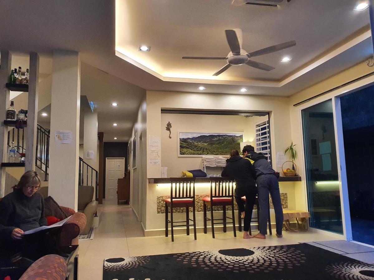 Fathers Guesthouse Bungalow Cameron Highlands Buitenkant foto