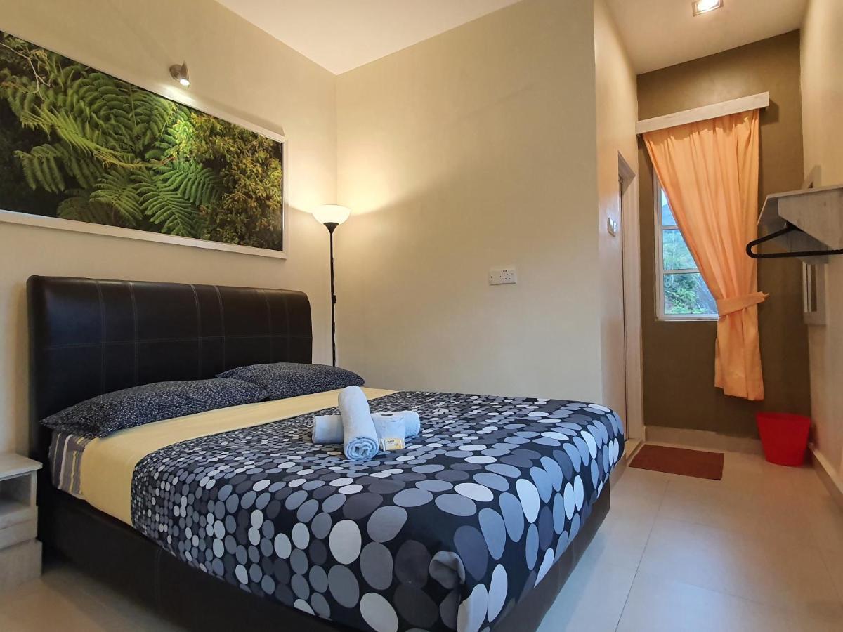 Fathers Guesthouse Bungalow Cameron Highlands Buitenkant foto