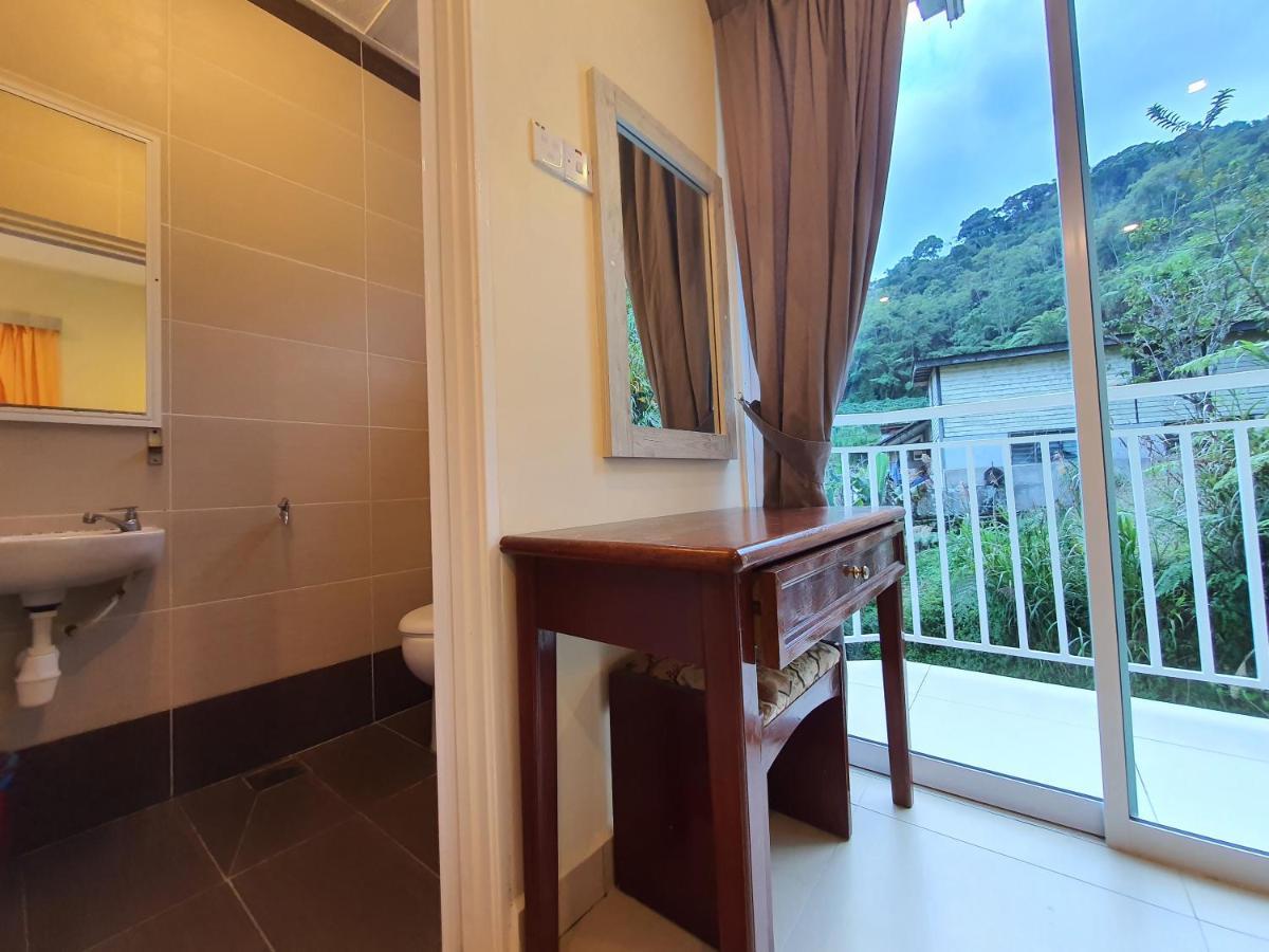 Fathers Guesthouse Bungalow Cameron Highlands Buitenkant foto